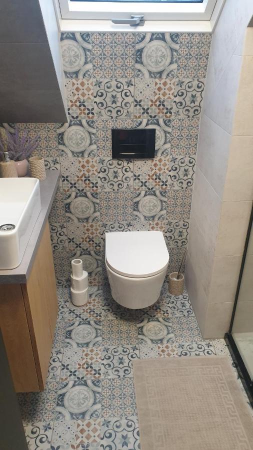 Domek Lipowy Balia-Jacuzzi Sasino Exteriör bild